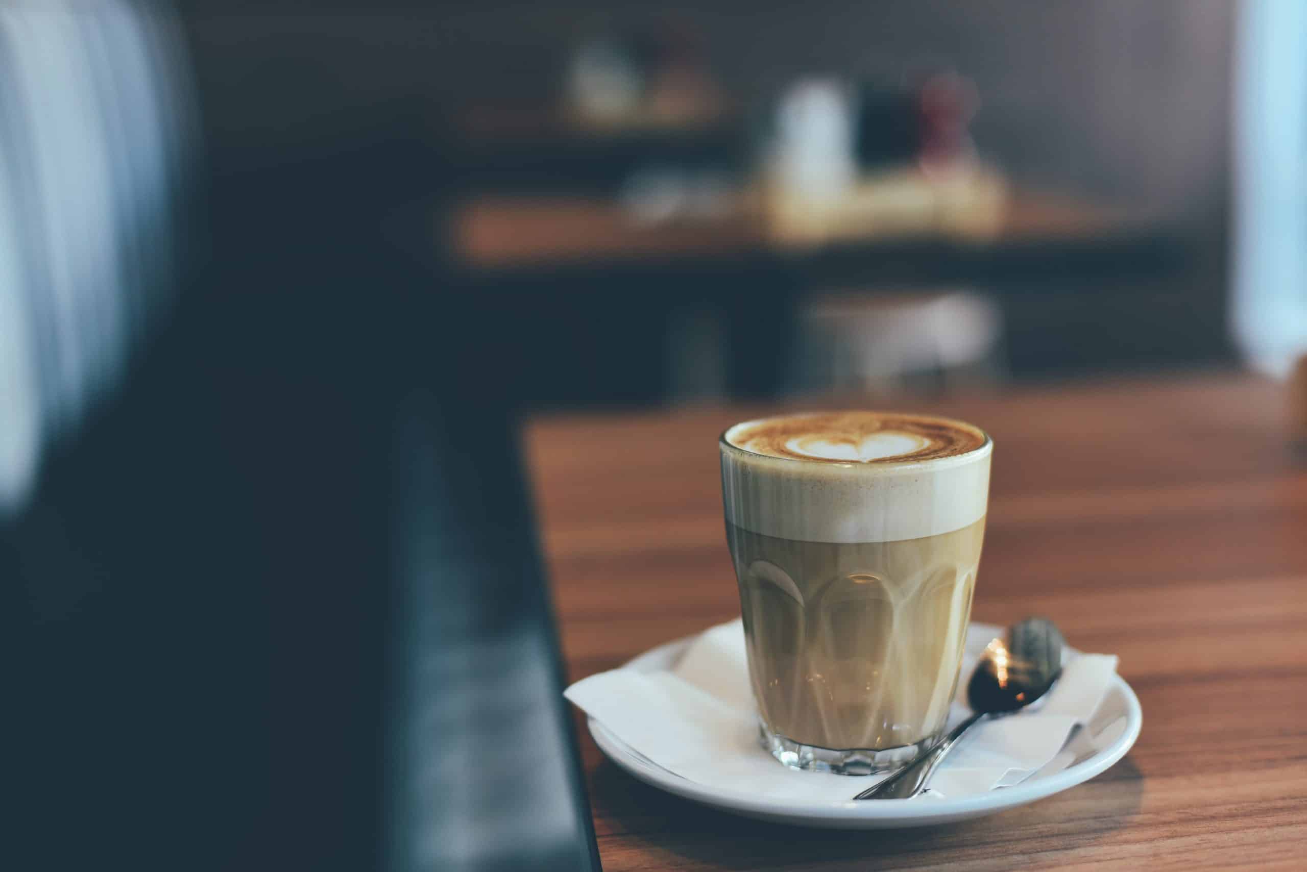 5 idées cadeaux pour un accro au café